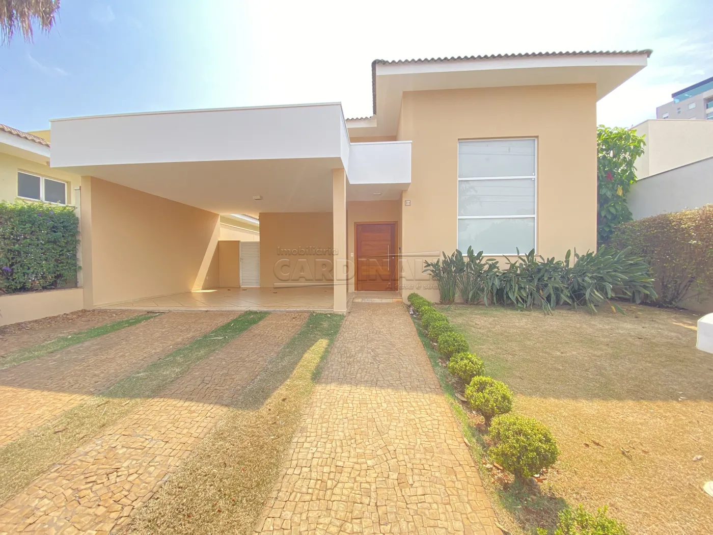 Casa / Condom&iacute;nio em S&atilde;o Carlos 