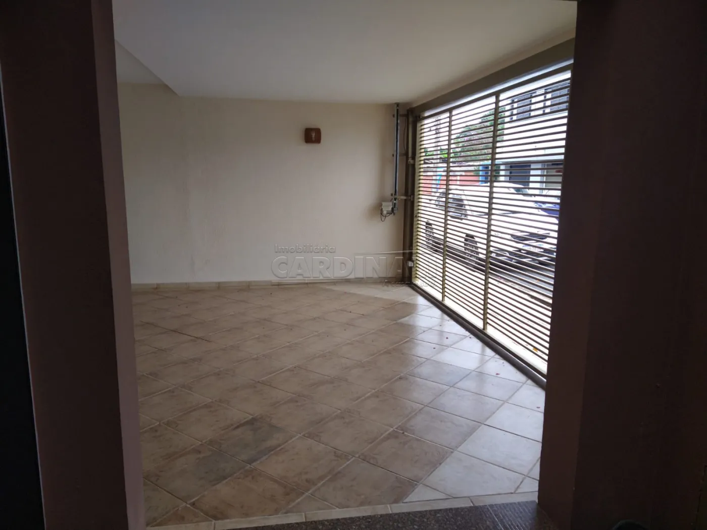 Casa / Padr&atilde;o em S&atilde;o Carlos , Comprar por R$890.000,00