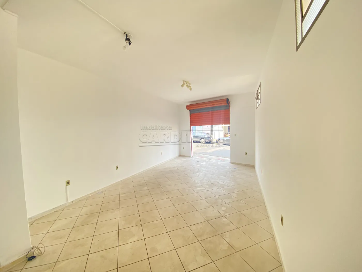 Alugar Comercial / Sal&atilde;o em S&atilde;o Carlos R$ 1.112,00 - Foto 3