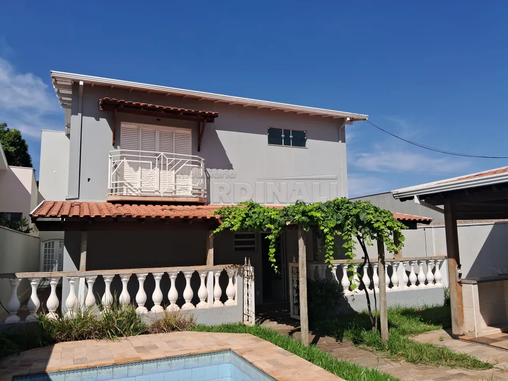 Alugar Casa / Padr&atilde;o em Araraquara R$ 7.200,00 - Foto 1