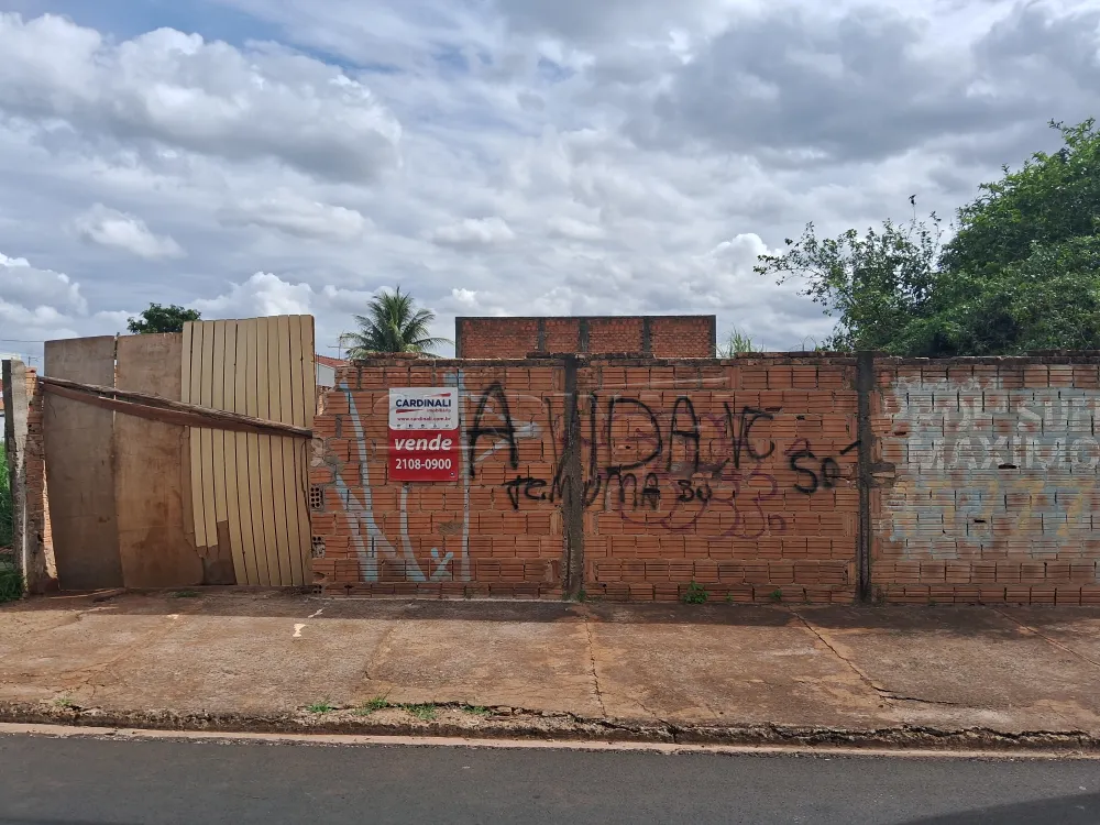 Comprar Terreno / Padr&atilde;o em Araraquara R$ 150.000,00 - Foto 1