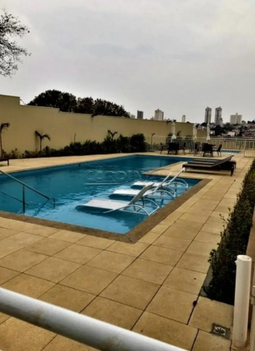 Alugar Apartamento / Padr&atilde;o em S&atilde;o Carlos R$ 3.889,00 - Foto 1
