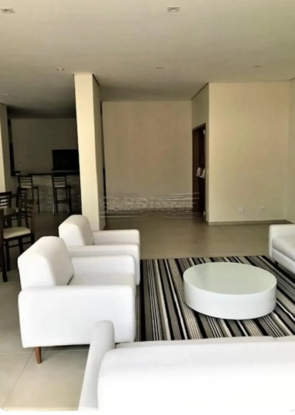 Alugar Apartamento / Padr&atilde;o em S&atilde;o Carlos R$ 3.889,00 - Foto 3