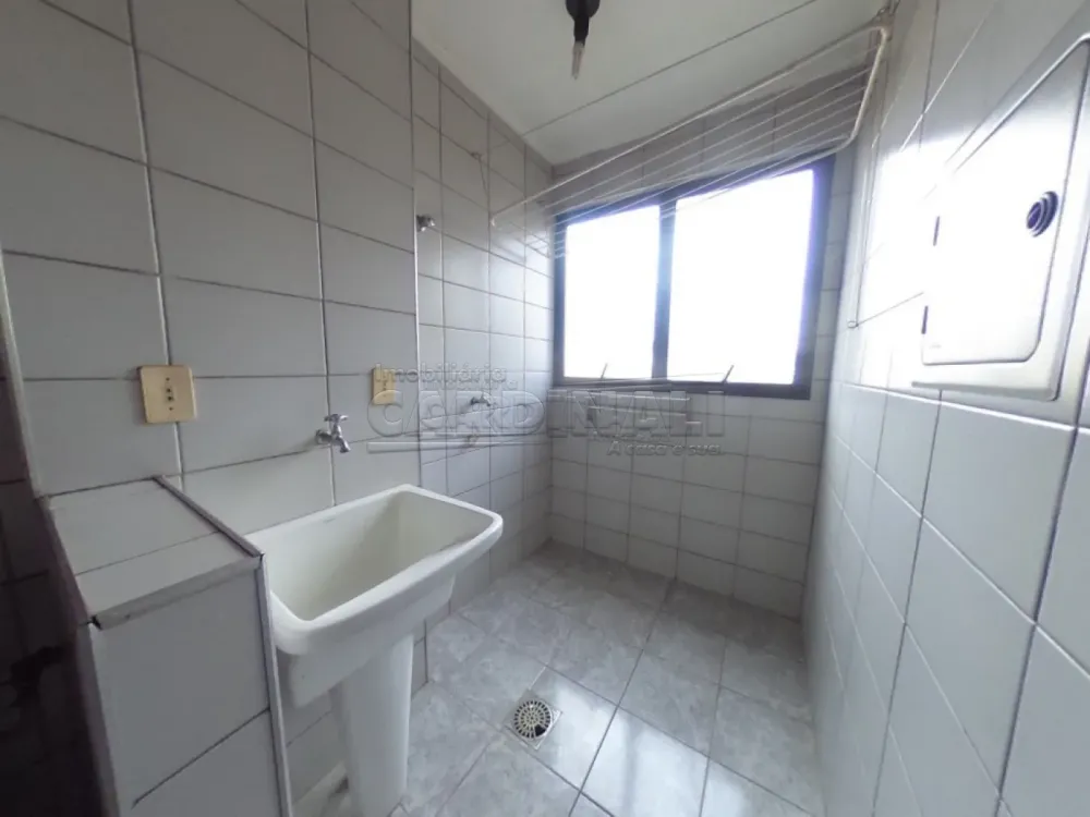 Alugar Apartamento / Padr&atilde;o em S&atilde;o Carlos R$ 1.290,00 - Foto 5
