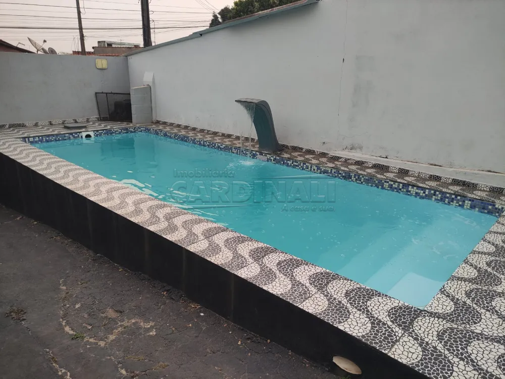 Alugar Casa / Padr&atilde;o em S&atilde;o Carlos R$ 1.667,00 - Foto 1