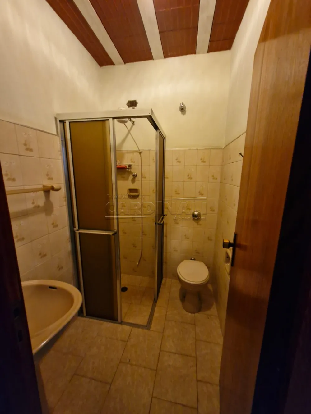 Alugar Casa / Padr&atilde;o em S&atilde;o Carlos R$ 2.000,00 - Foto 4