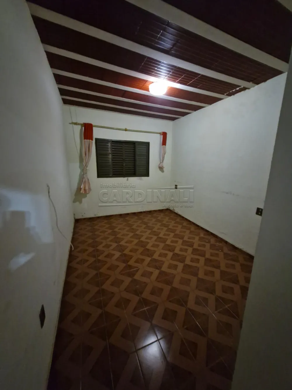 Alugar Casa / Padr&atilde;o em S&atilde;o Carlos R$ 2.000,00 - Foto 5