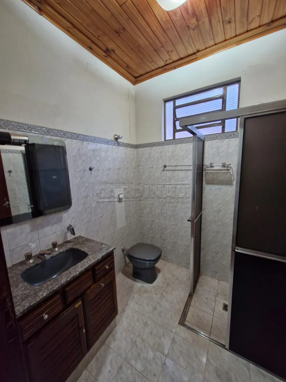 Alugar Casa / Padr&atilde;o em S&atilde;o Carlos R$ 2.000,00 - Foto 6