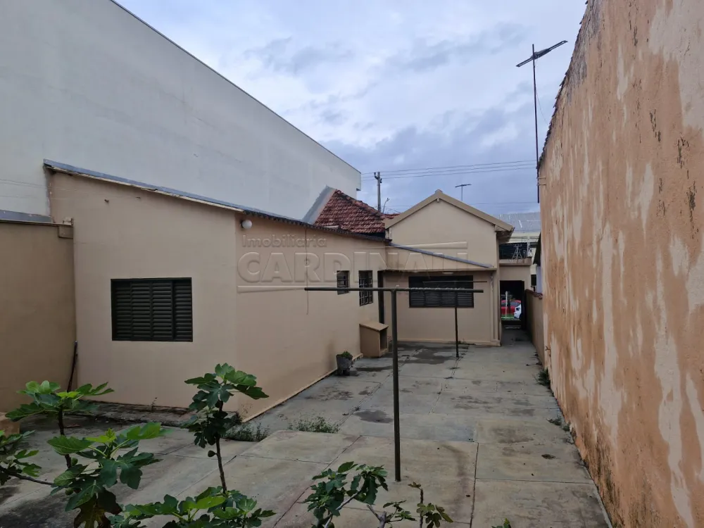 Alugar Casa / Padr&atilde;o em S&atilde;o Carlos R$ 2.000,00 - Foto 15