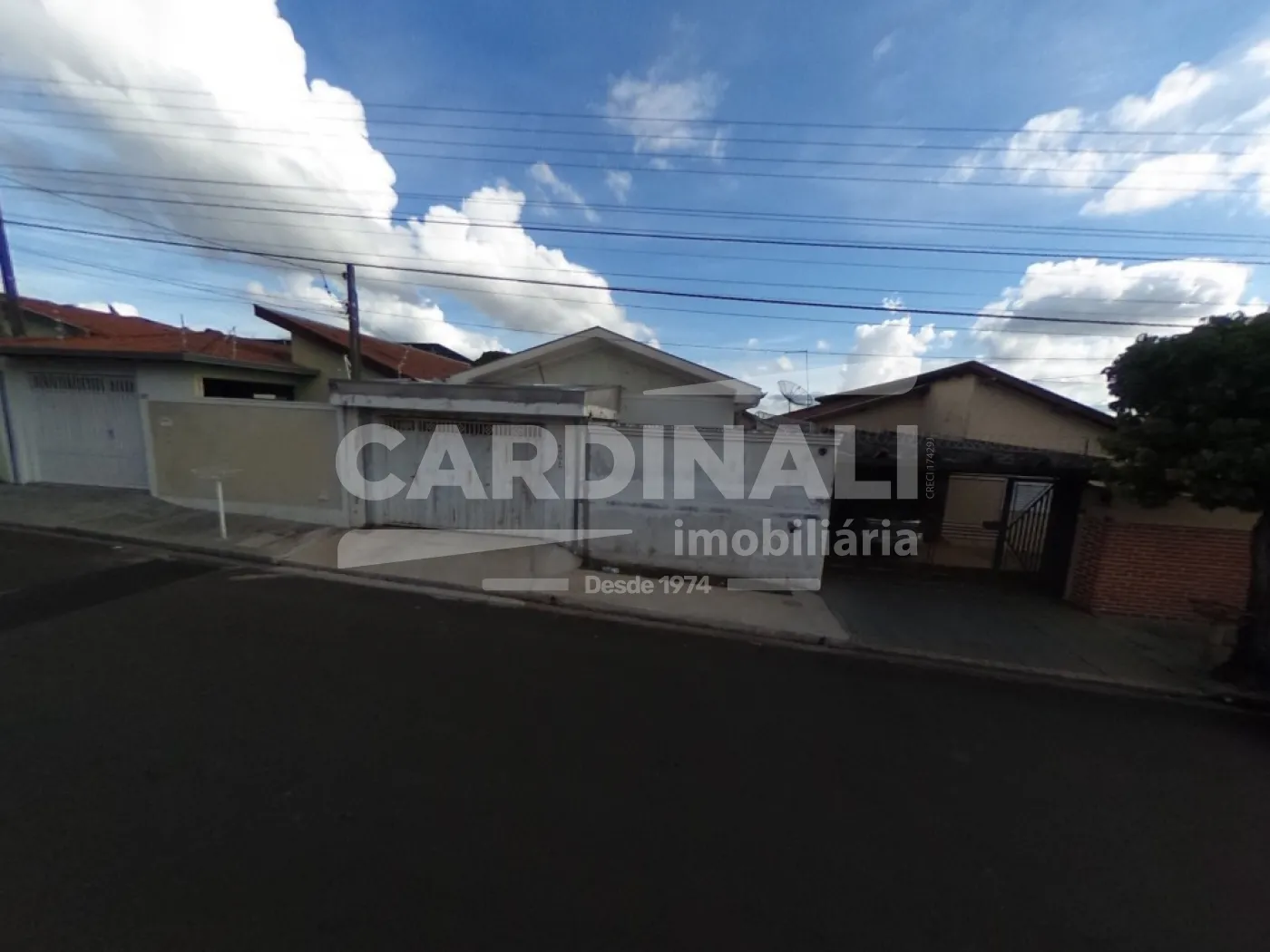 Comprar Casa / Padr&atilde;o em S&atilde;o Carlos R$ 380.000,00 - Foto 2