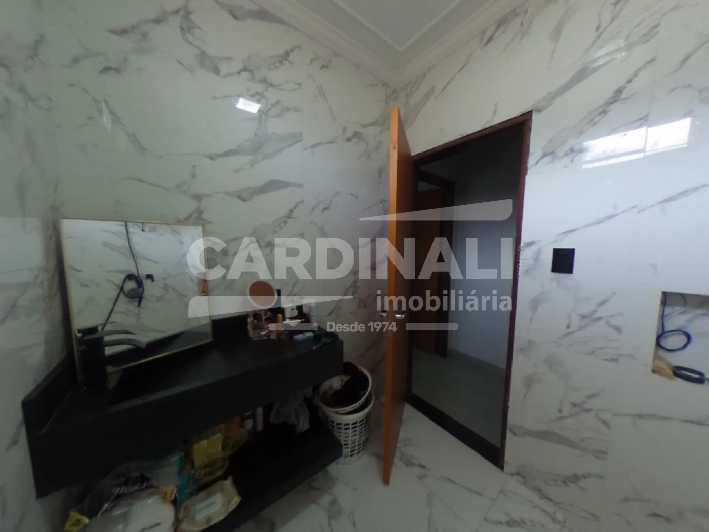 Comprar Casa / Padr&atilde;o em S&atilde;o Carlos R$ 380.000,00 - Foto 12