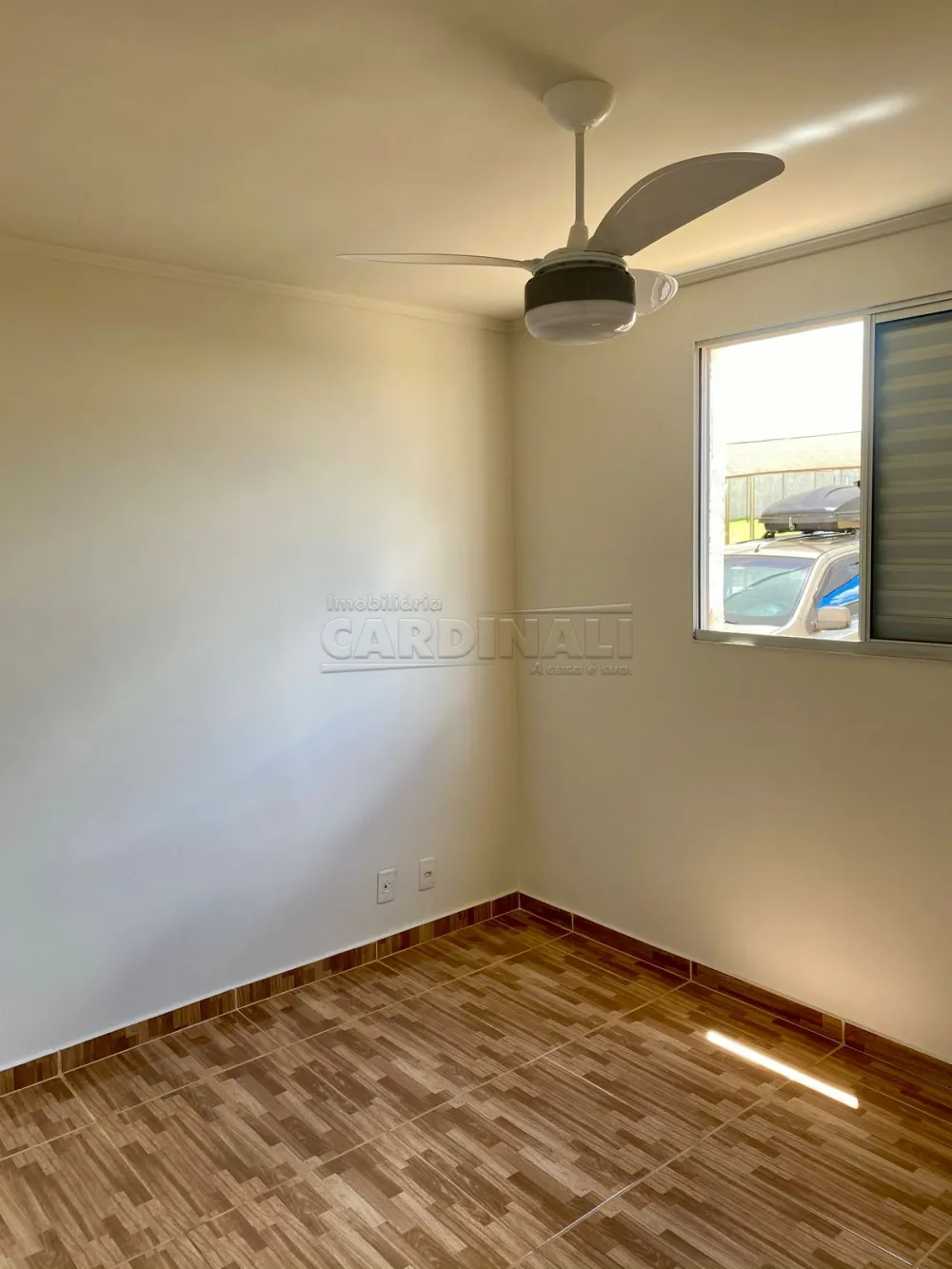 Alugar Apartamento / Padr&atilde;o em S&atilde;o Carlos R$ 1.500,00 - Foto 8
