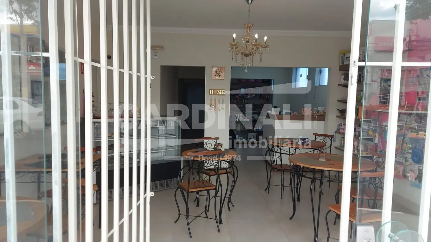 Comercial / Prédio em São Carlos , Comprar por R$958.000,00