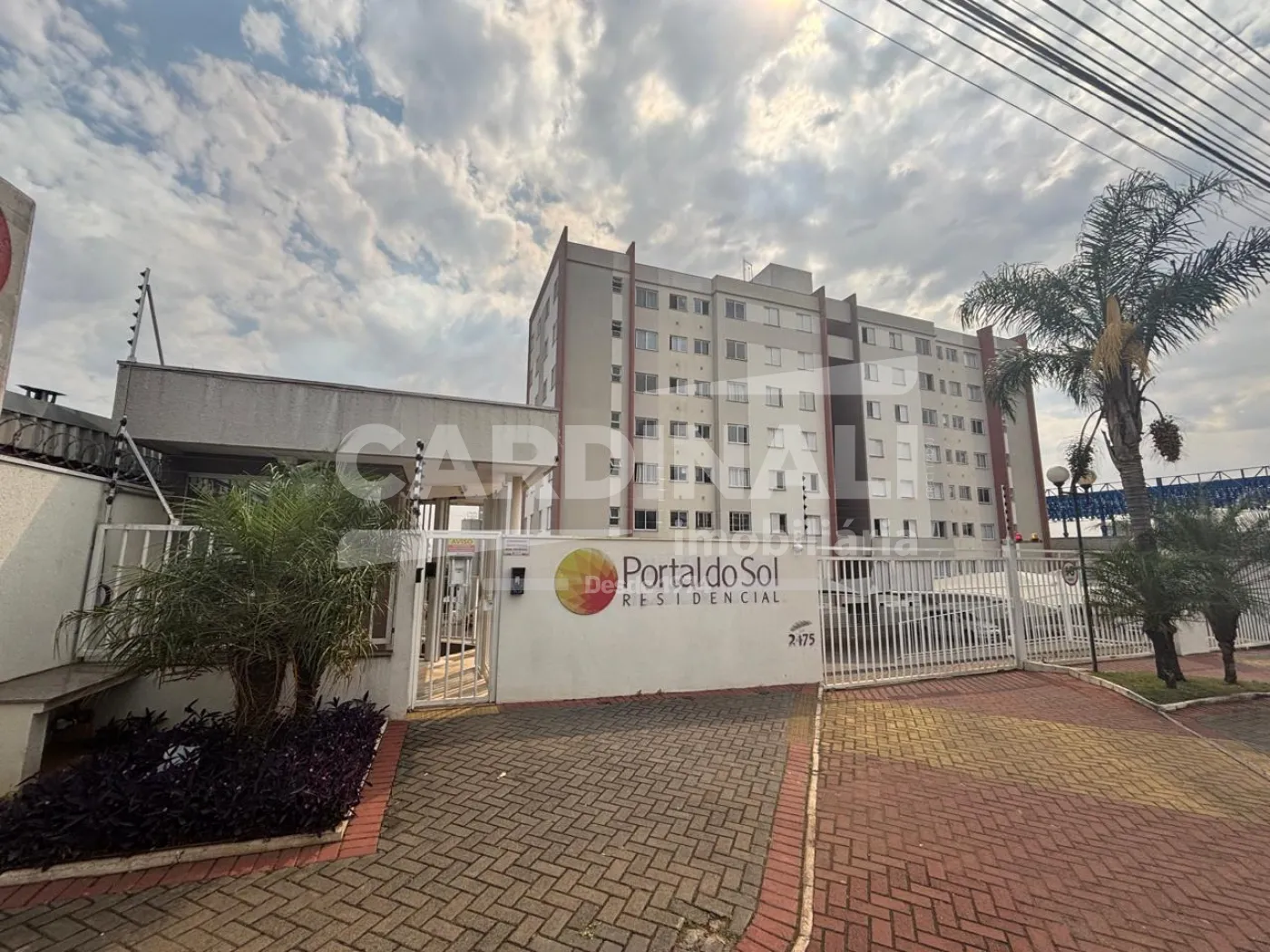 Apartamento / Padr&atilde;o em S&atilde;o Carlos Alugar por R$1.500,00