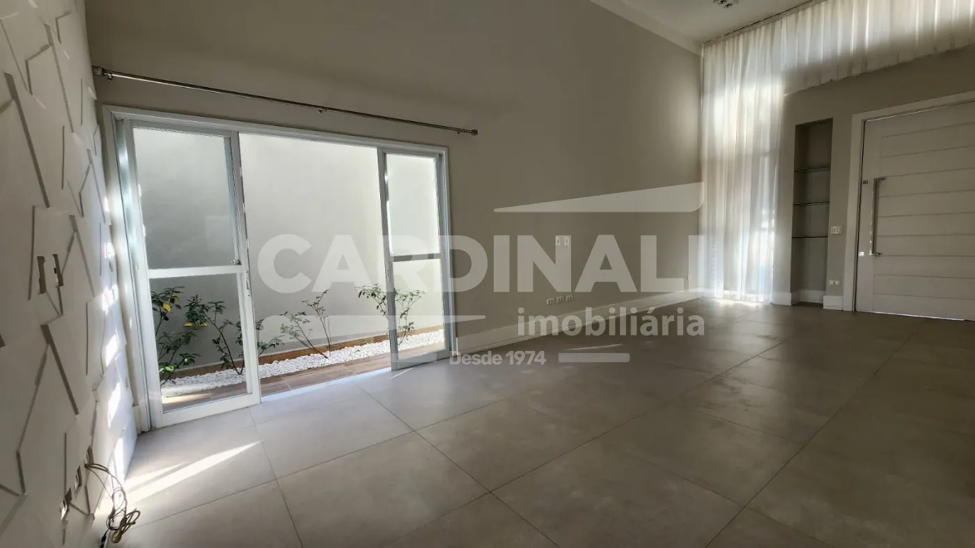 Casa / Condom&iacute;nio em S&atilde;o Carlos 