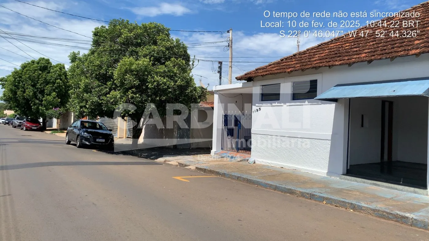 Comercial / Sala em S&atilde;o Carlos Alugar por R$1.334,00