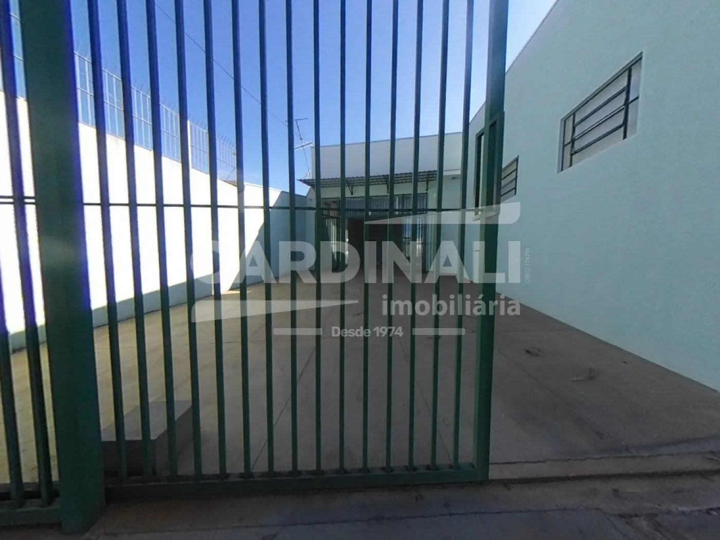 Comercial / Sal&atilde;o em S&atilde;o Carlos Alugar por R$3.334,00