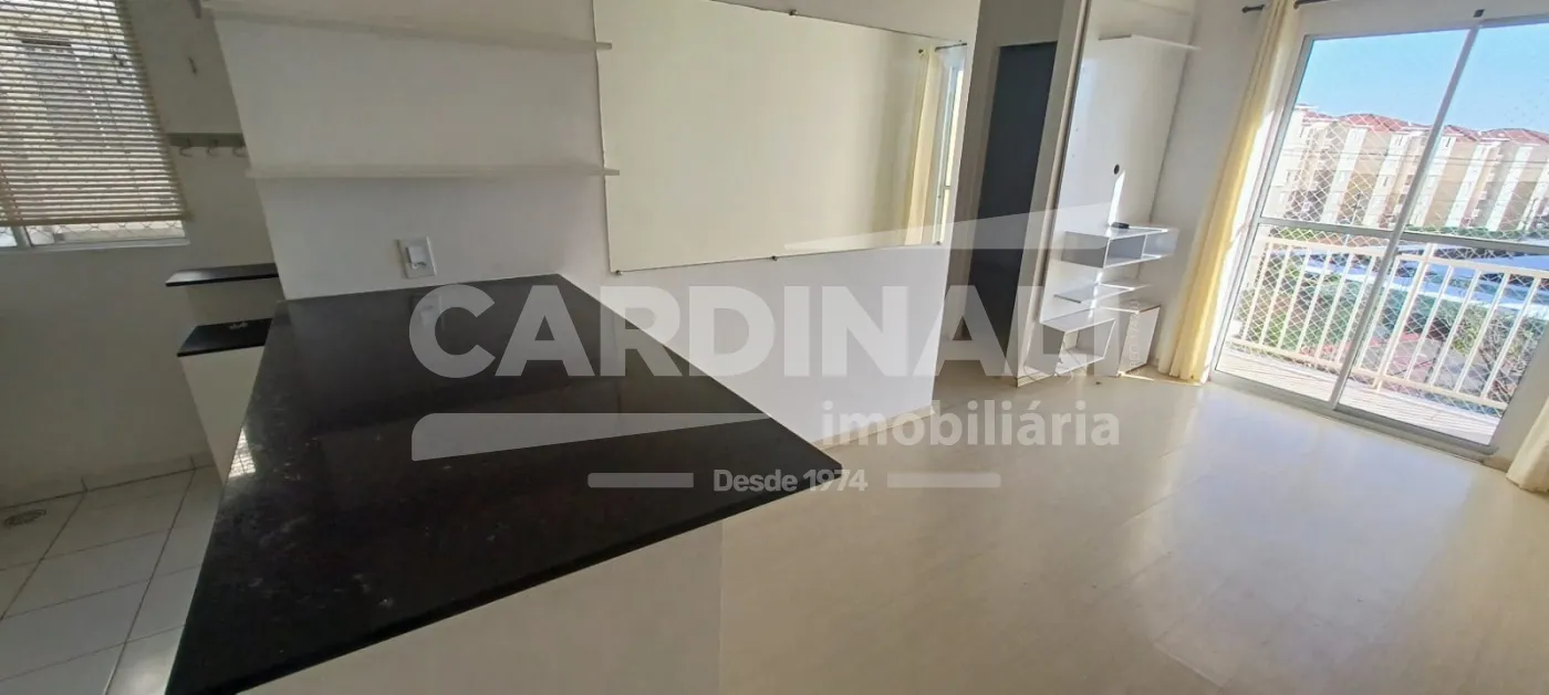 Apartamento / Padr&atilde;o em Campinas Alugar por R$1.900,00