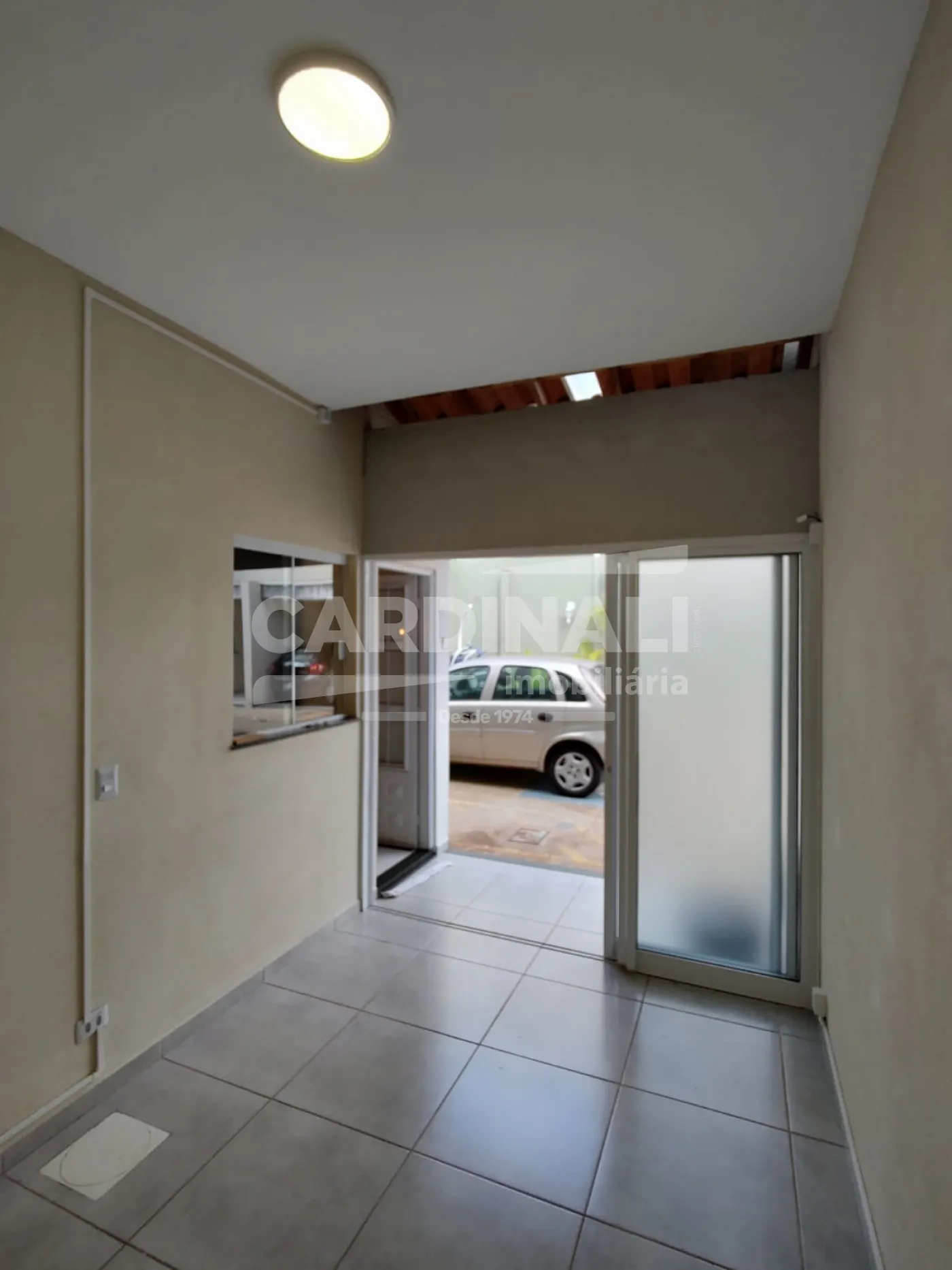 Casa / Condom&iacute;nio em S&atilde;o Carlos 