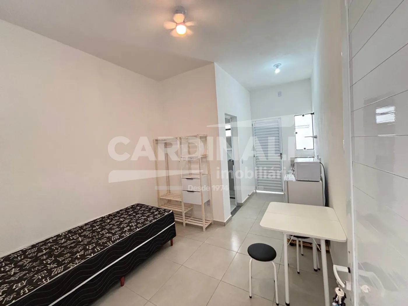 Alugar Apartamento / Studio em S&atilde;o Carlos R$ 1.333,33 - Foto 4