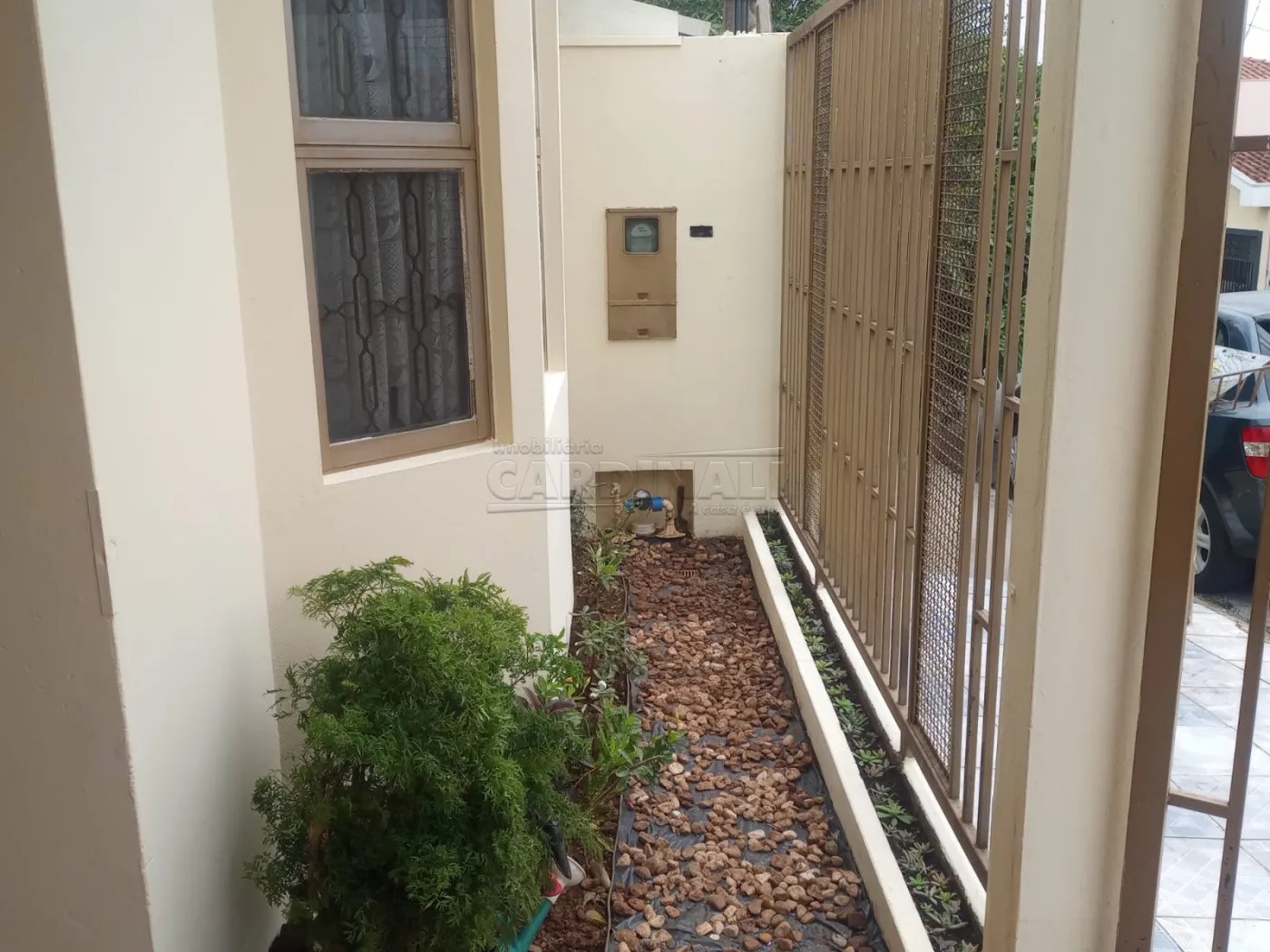 Comprar Casa / Padr&atilde;o em S&atilde;o Carlos R$ 320.000,00 - Foto 1