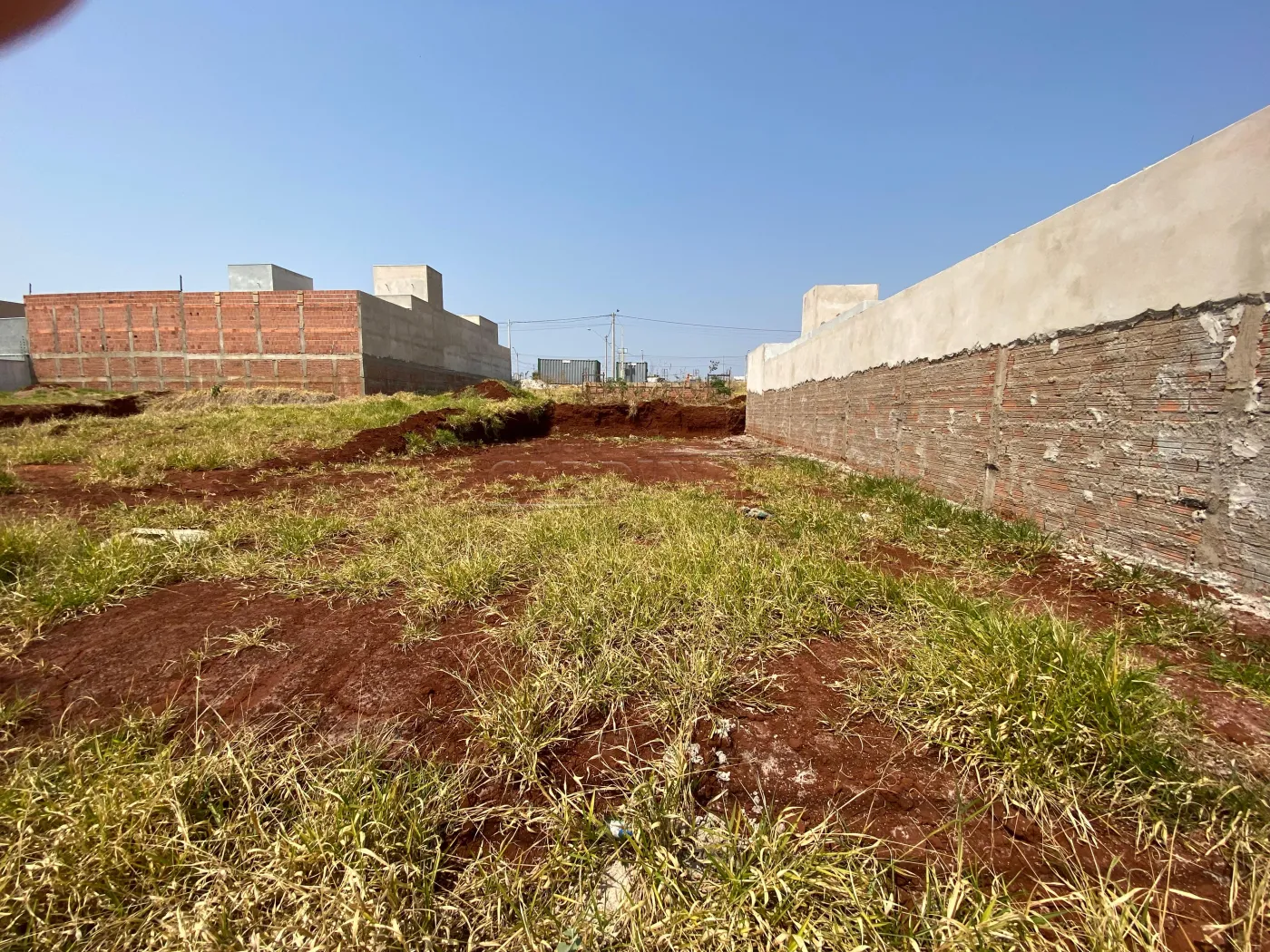 Terreno / Padr&atilde;o em S&atilde;o Carlos 
