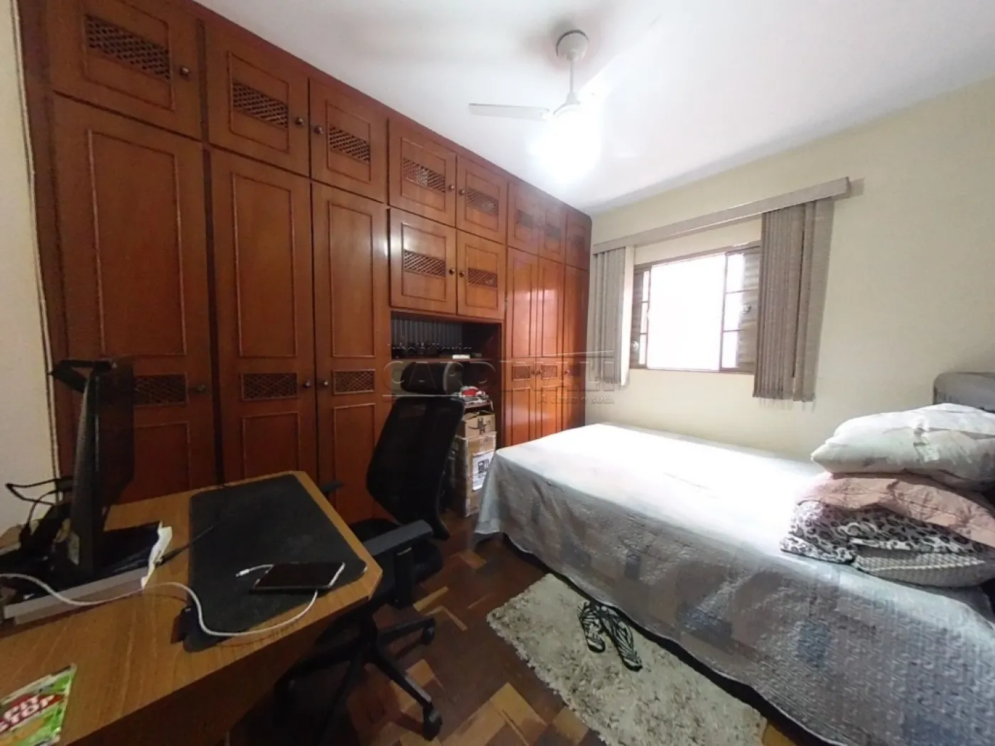 Apartamento / Kitchnet sem Condom&iacute;nio em S&atilde;o Carlos 