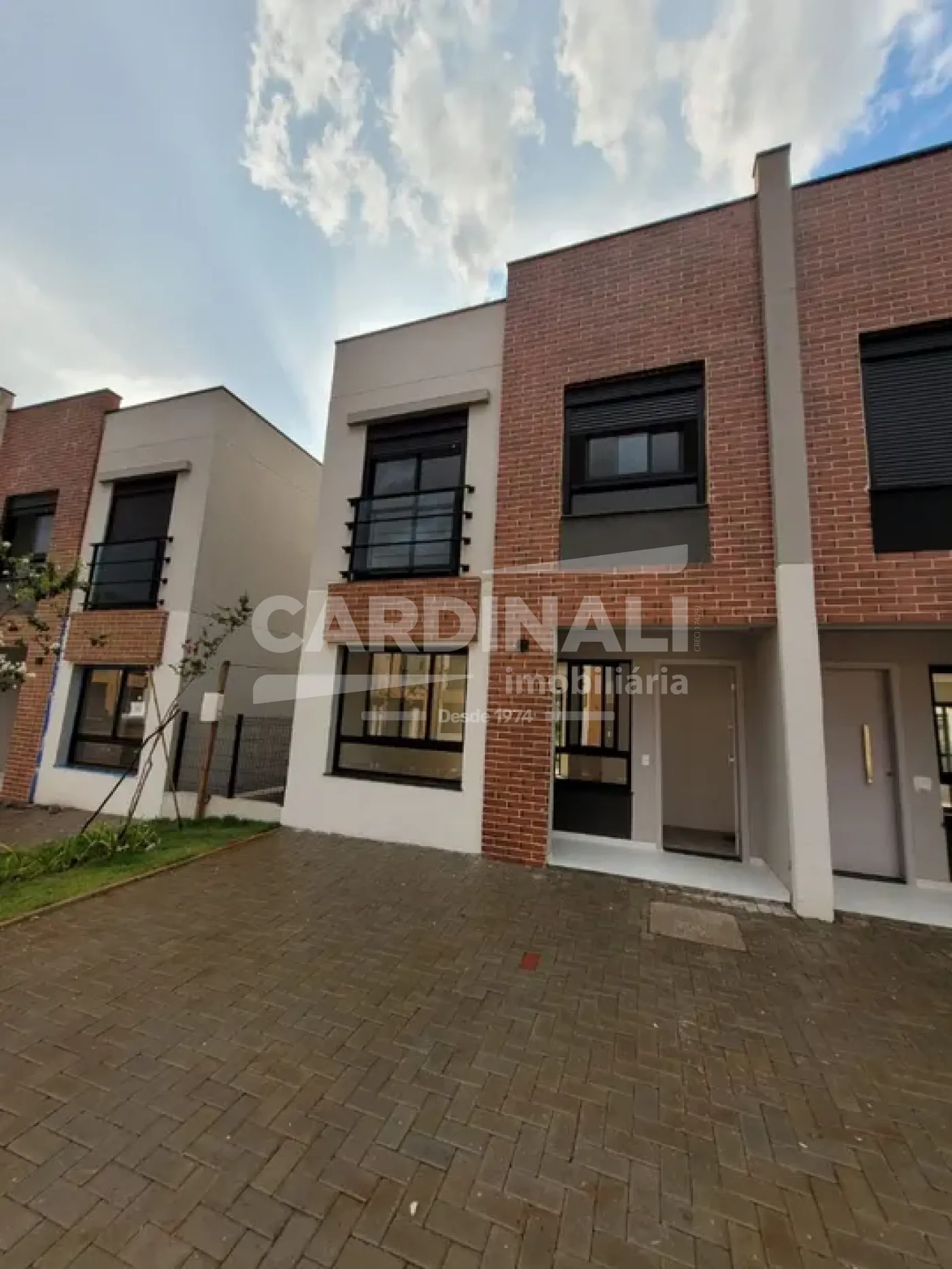 Casa / Sobrado Condom&iacute;nio em Paul&iacute;nia 