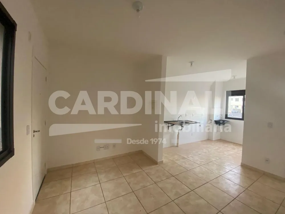 Comprar Apartamento / Padr&atilde;o em Araraquara R$ 150.000,00 - Foto 1