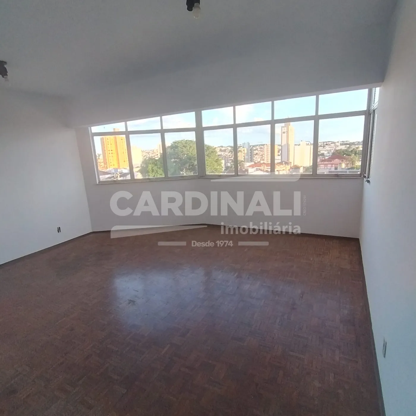 Apartamento / Padrão em São Carlos 