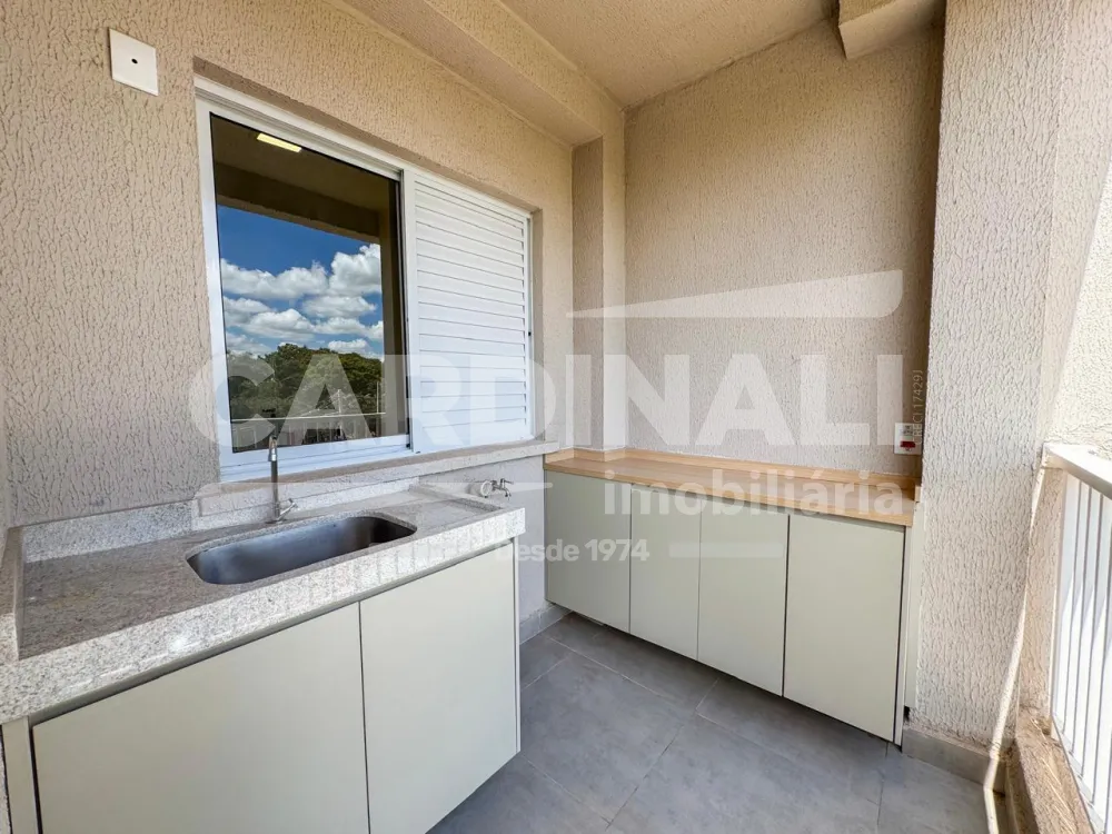 Alugar Apartamento / Padr&atilde;o em S&atilde;o Carlos R$ 2.778,00 - Foto 3