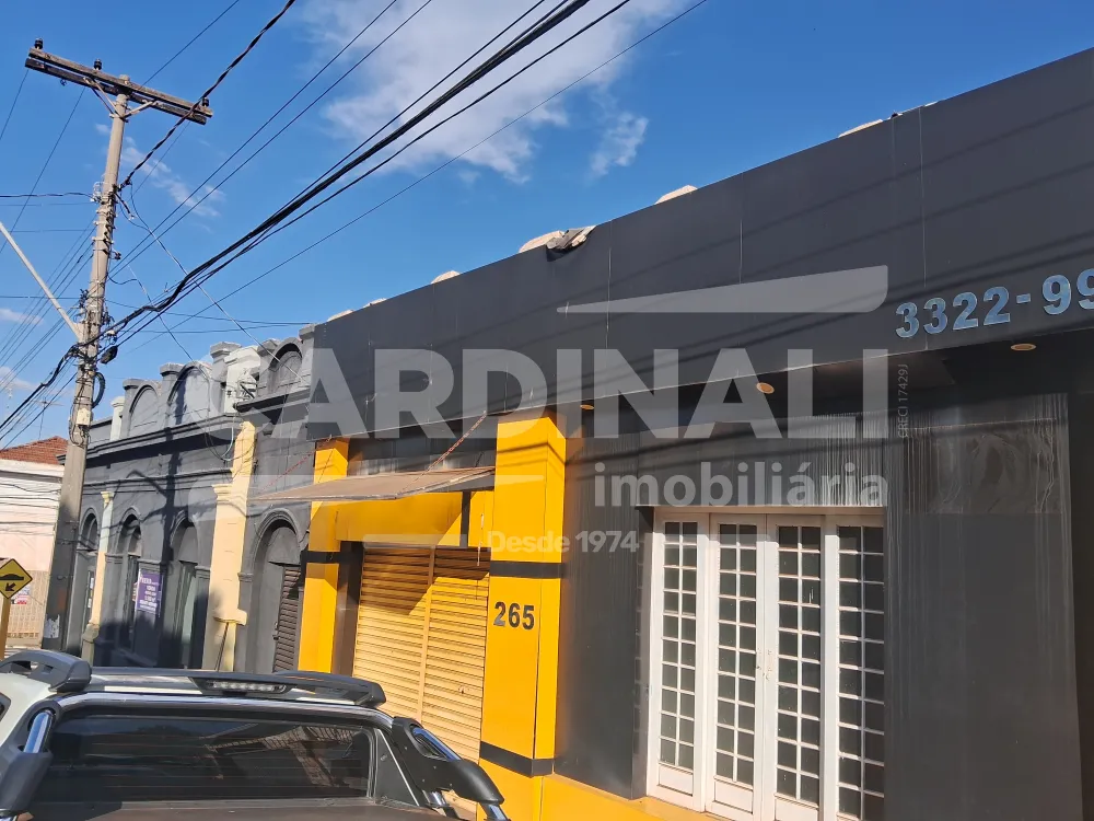 Comercial / Salão em Araraquara Alugar por R$5.000,00