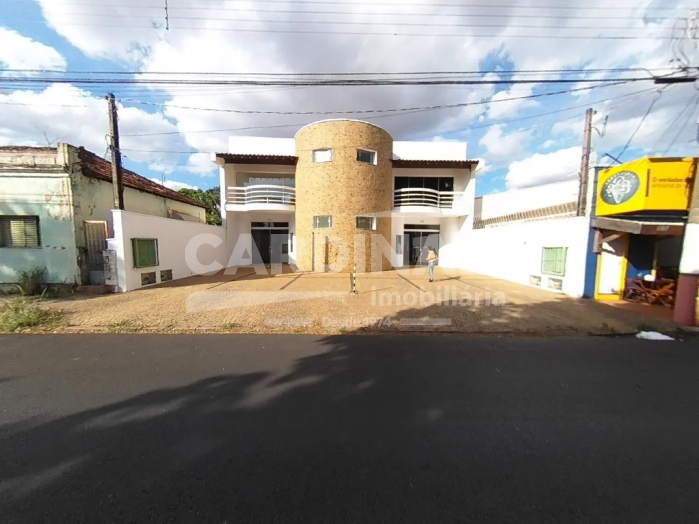 Comercial / Salão em São Carlos 