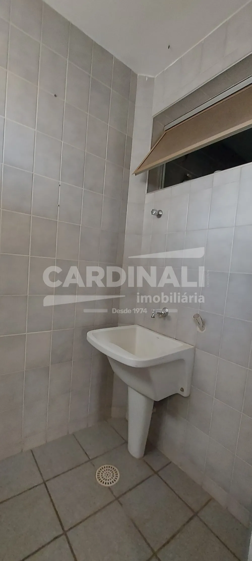 Comprar Apartamento / Padr&atilde;o em Araraquara R$ 120.000,00 - Foto 6