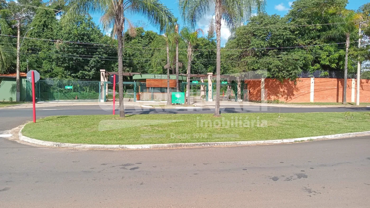 Terreno / Condom&iacute;nio em S&atilde;o Carlos 
