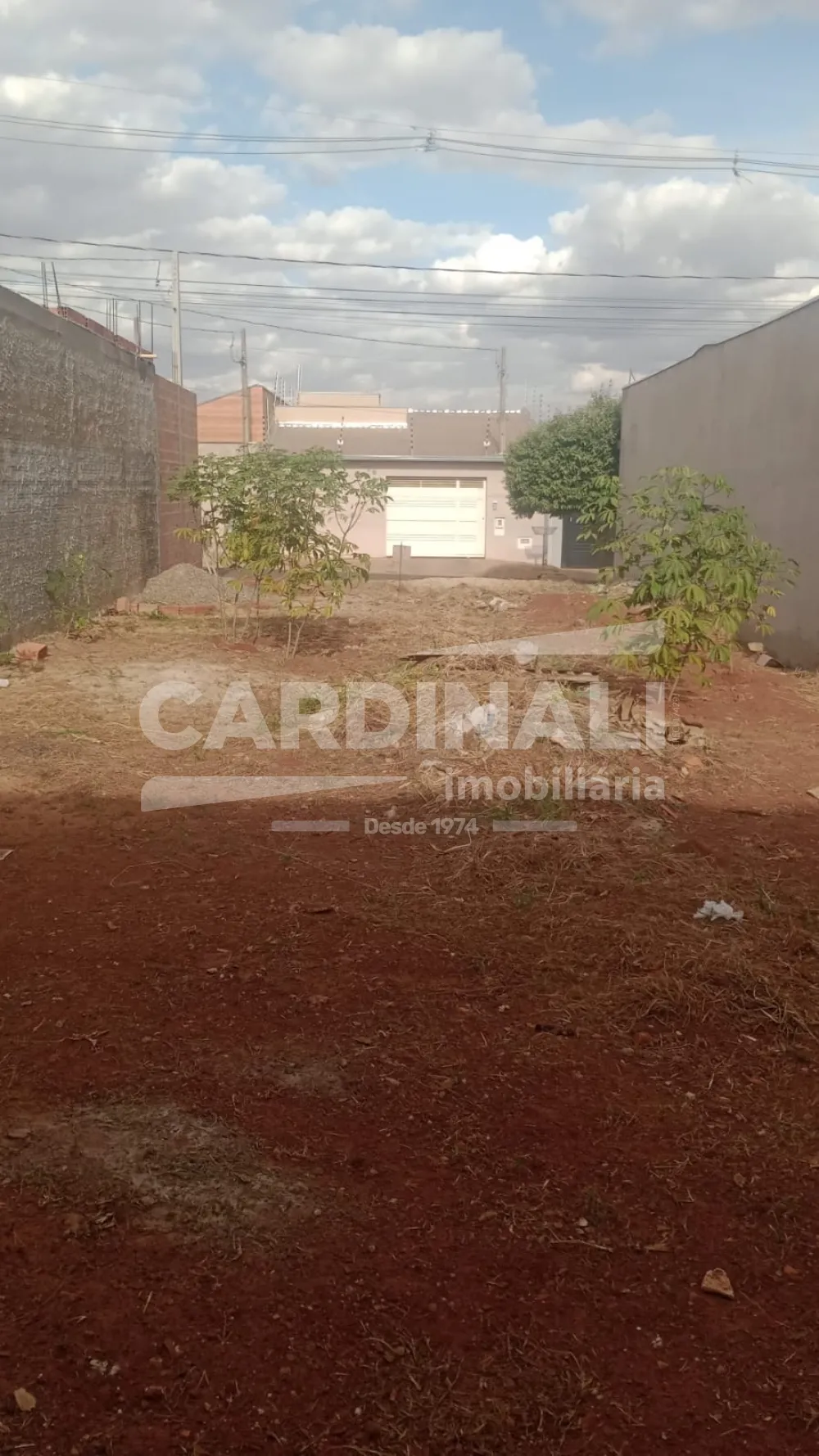 Comprar Terreno / Padr&atilde;o em Araraquara R$ 111.000,00 - Foto 3