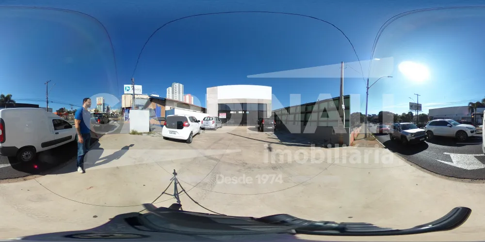 Alugar Comercial / Barrac&atilde;o em S&atilde;o Carlos R$ 15.000,00 - Foto 1