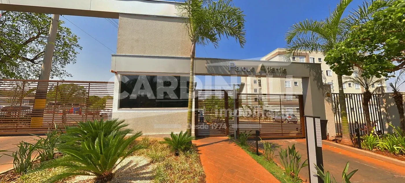 Apartamento / Padr&atilde;o em Araraquara Alugar por R$1.050,00