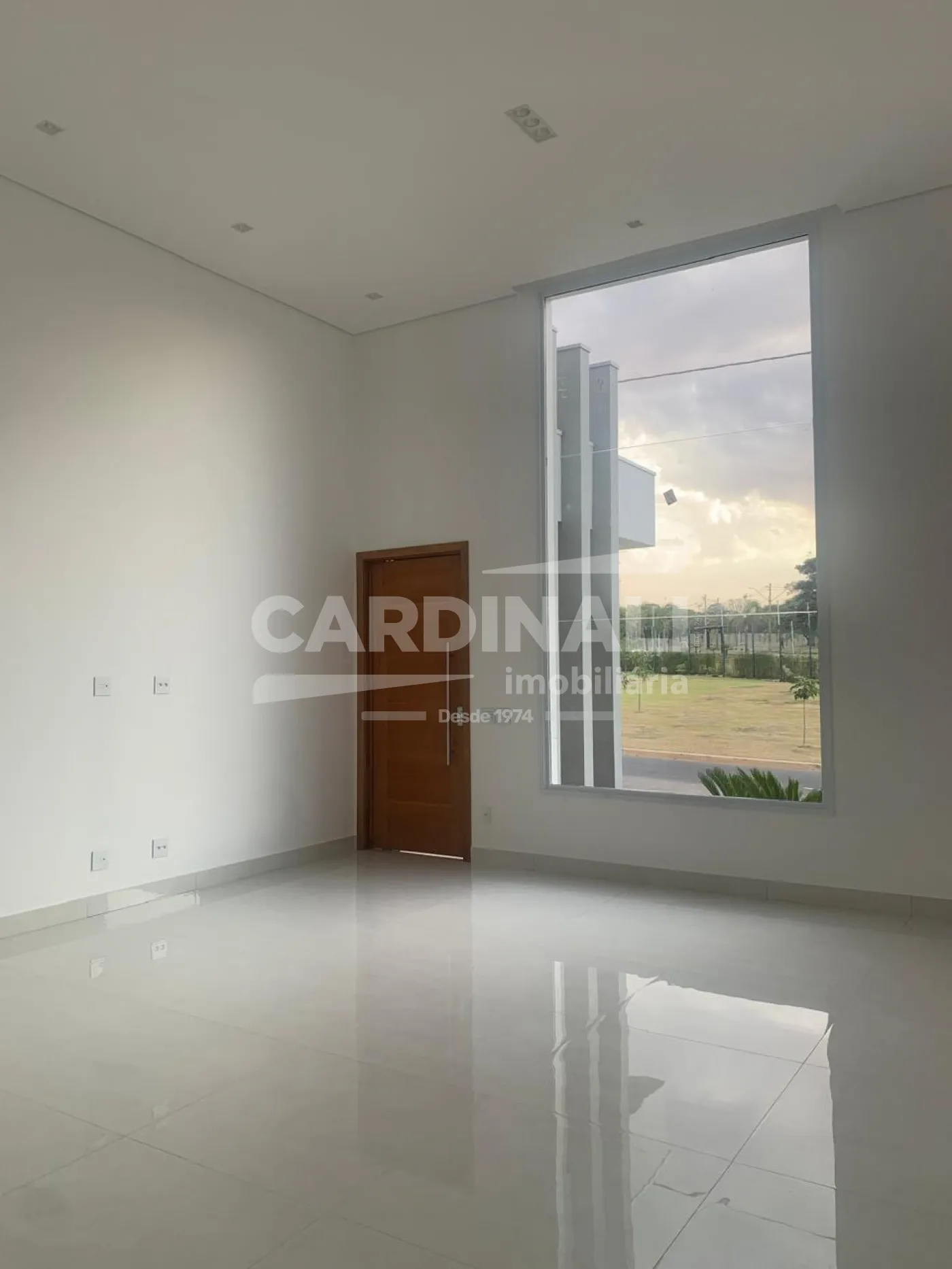 Casa / Condom&iacute;nio em S&atilde;o Carlos 