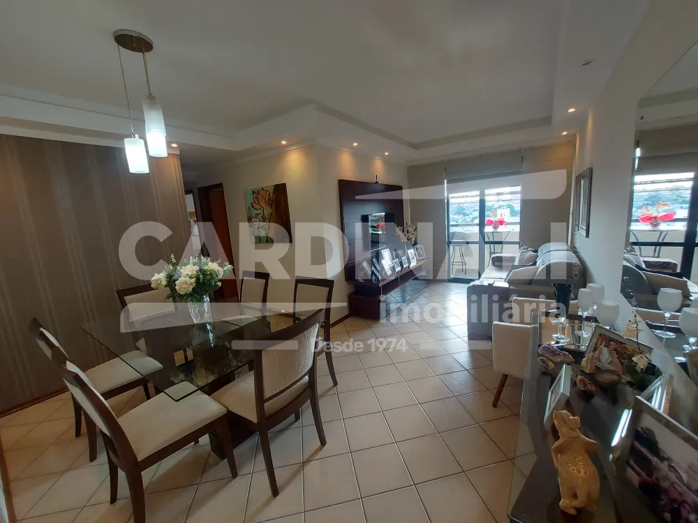 Comprar Apartamento / Padr&atilde;o em Araraquara R$ 390.000,00 - Foto 7