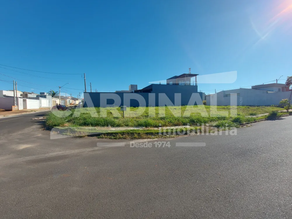 Terreno / Padr&atilde;o em Araraquara 