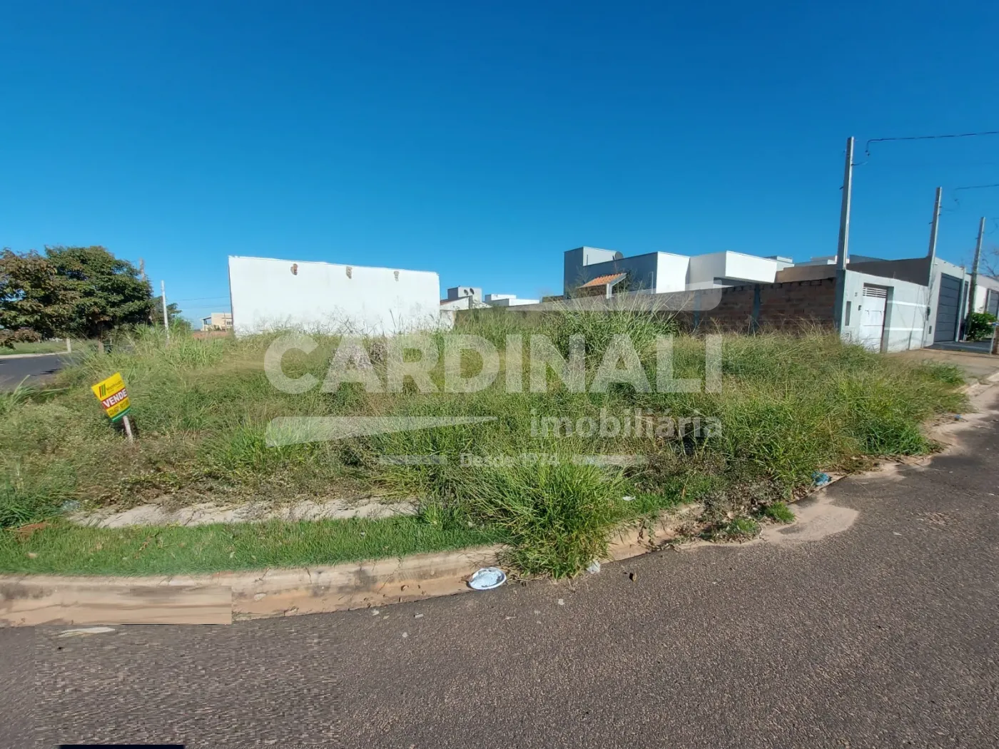 Terreno / Padr&atilde;o em Araraquara , Comprar por R$215.000,00