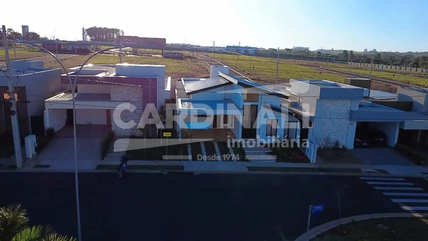 Casa / Condom&iacute;nio em S&atilde;o Carlos 