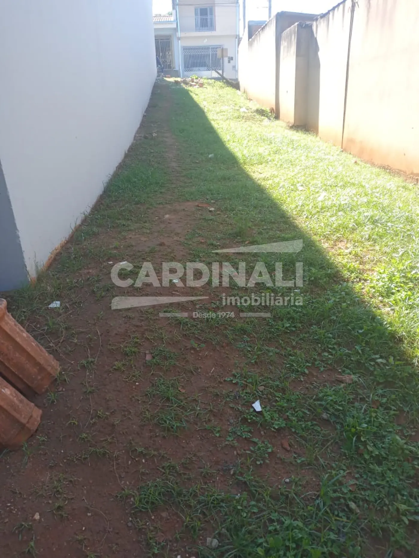 Terreno / Padr&atilde;o em S&atilde;o Carlos 