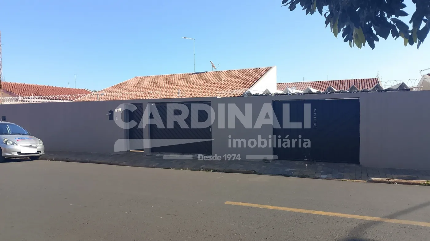 Casa / Padr&atilde;o em Araraquara 