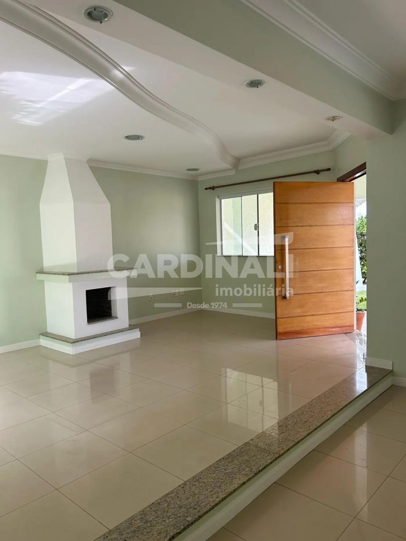 Casa / Condom&iacute;nio em S&atilde;o Carlos 