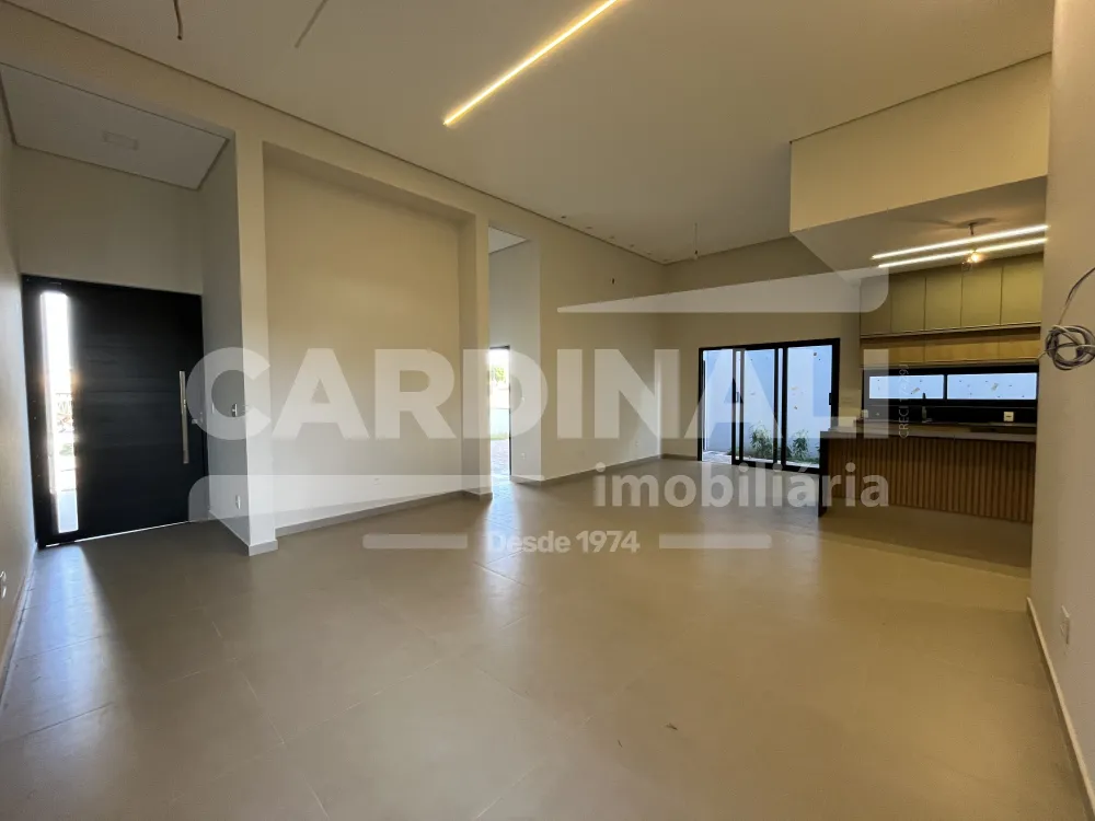 Comprar Casa / Condom&iacute;nio em Araraquara R$ 1.100.000,00 - Foto 2