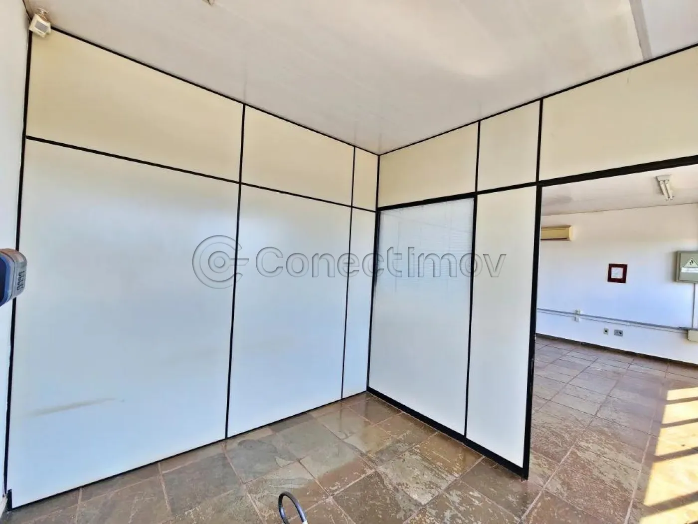 Comercial / Sala sem Condom&iacute;nio em Ribeir&atilde;o Preto 