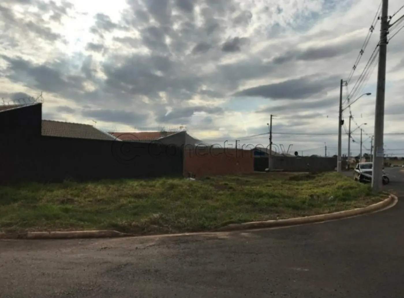 Terreno / Padr&atilde;o em Ribeir&atilde;o Preto 