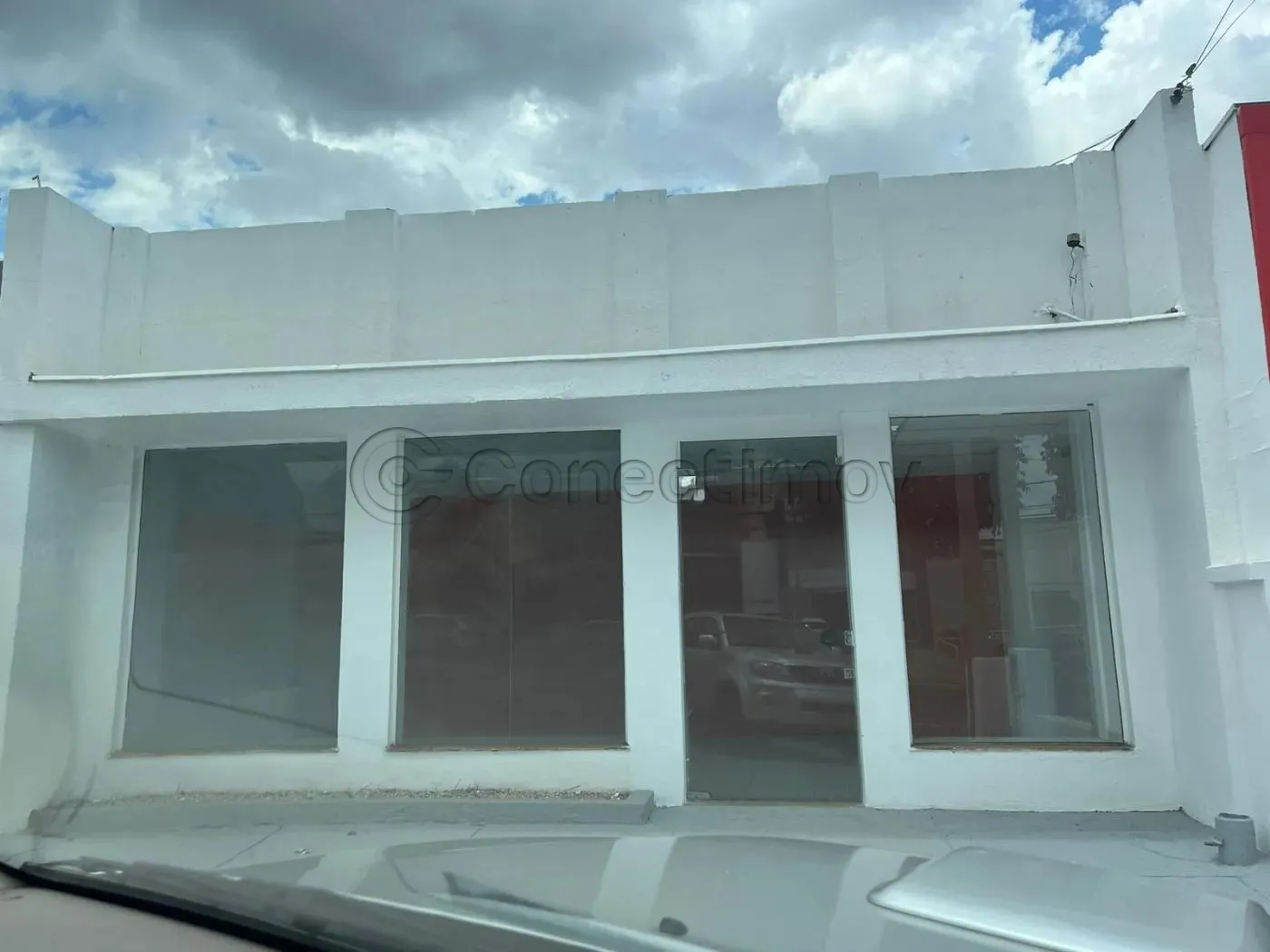 Comercial / Sal&atilde;o sem Condom&iacute;nio em Ribeir&atilde;o Preto 